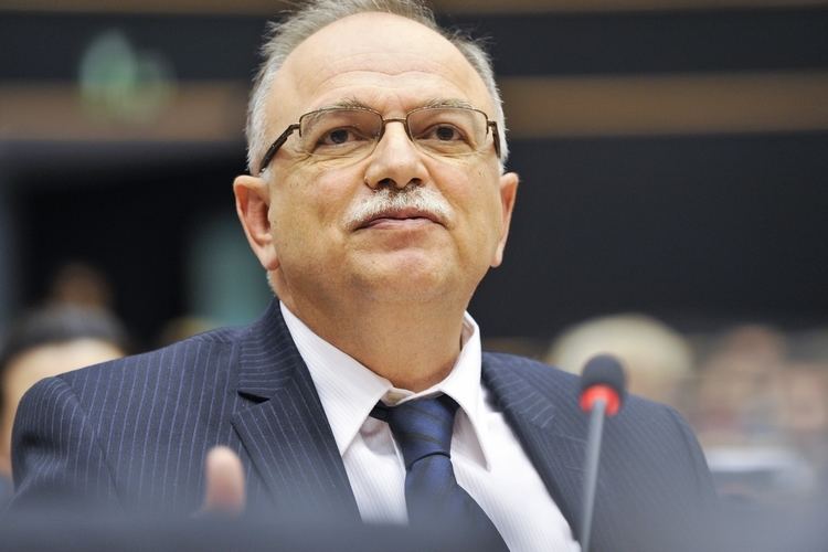 Dimitrios Papadimoulis Interview to EurActiv Syriza reiterates its commitment to