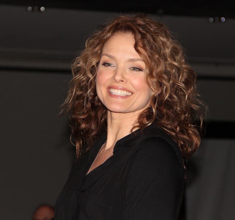 Dina Meyer FileDina Meyerjpg Wikimedia Commons