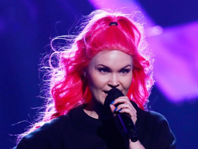 Dinah Nah Melodifestivalen 2017 Dinah Nah om sin peruk Hntse