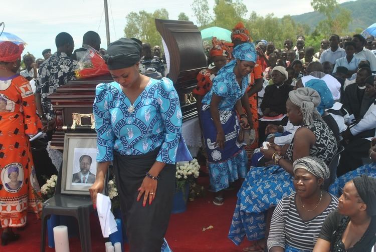 Dindi Gowa Nyasulu A section of mourners at Dindi Gowa Nyasulus funeral Malawi