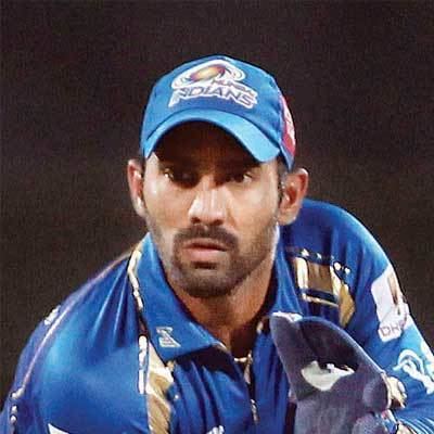 Dinesh Karthik (Cricketer) playing cricket