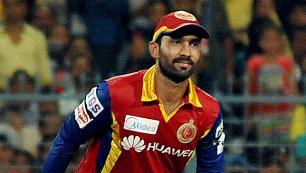Dinesh Karthik equals IPL record for wicketkeeping dismissals during