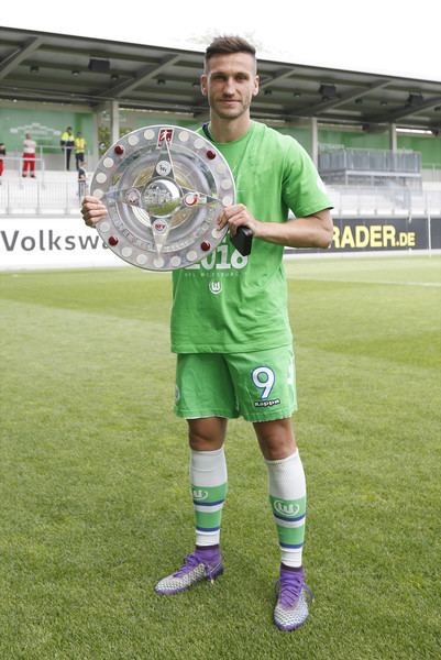 Dino Medjedovic Dino Medjedovic Photos Photos VfL Wolfsburg II v ETSV Weiche