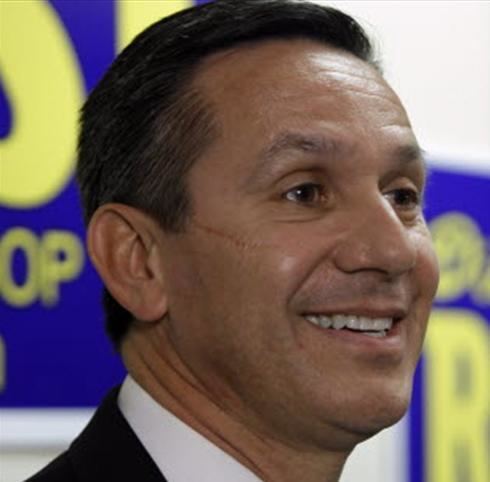 Dino Rossi Dino Rossi set to jump into Wash GOP Senate race to take