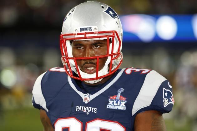 Dion Lewis Dion Lewis Patriots Agree to New Contract Latest Details
