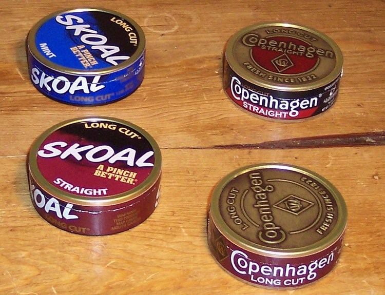 Dipping tobacco