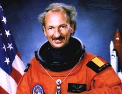 Dirk Frimout Dirk Frimout als eerste Belg in de ruimte Nieuwsdossier