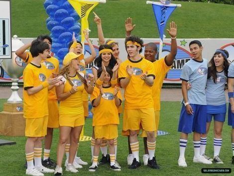 Disney Channel Games 1000 images about selena gomez disney channel games 08 on Pinterest