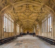 Divinity School, Oxford httpsuploadwikimediaorgwikipediacommonsthu