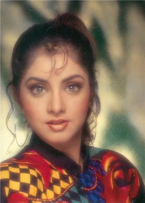 465px x 650px - Divya Bharti (Indian Film Actress) ~ Bio with [ Photos | Videos ]