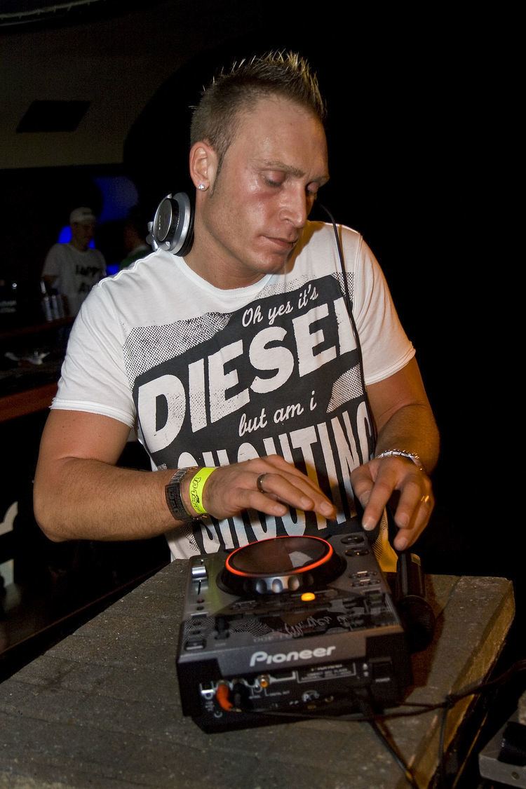 DJ Dean DJ Dean Wikipedia