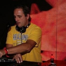 DJ F.R.A.N.K. Top Entertainment DJ FRANK