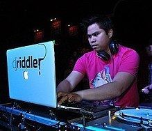 DJ Riddler httpsuploadwikimediaorgwikipediacommonsthu