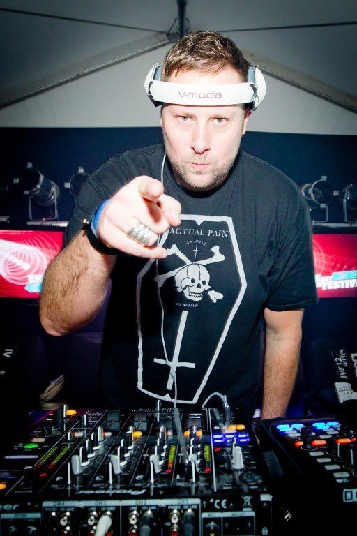 DJ Umek Umek September Chart 2015 320kbps HOUSE MUSIC