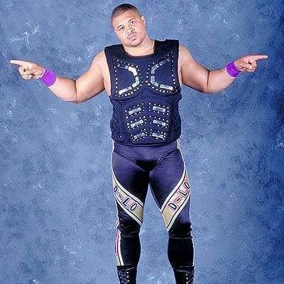 D'Lo Brown When did D39Lo Brown stop wearing his chest protector SquaredCircle