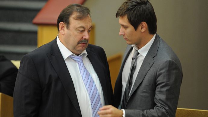 Dmitry Gudkov Opposition party expels two senior members for siding with street