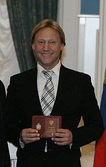 Dmitry Kharatyan httpsuploadwikimediaorgwikipediacommons77