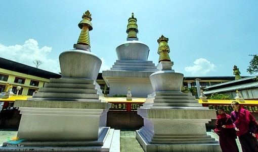 Do-drul Chorten DoDrul Chorten Stupa Photos and Image Gallery HolidayIQcom
