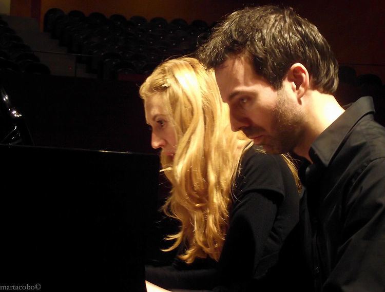 Duo Pianistico Tena Manrique