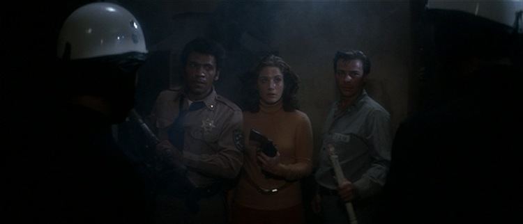 Laurie Zimmer (middle) with Austin Stoker (left) and Darwin Jostn (right) from the movie Assault on Precinct 13, 1976.