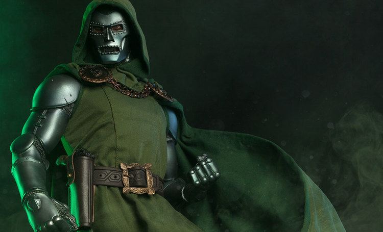 Doctor Doom Marvel Dr Doom Premium FormatTM Figure by Sideshow Colle