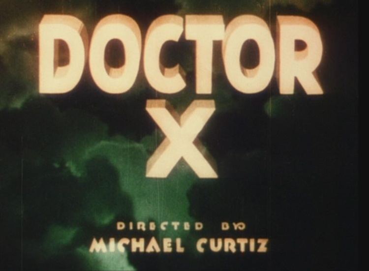 Doctor X (film) movie scenes In Doctor X a serial killer who strangles his victims then cannibalizes their bodies is stalking New York but only during a full moon 