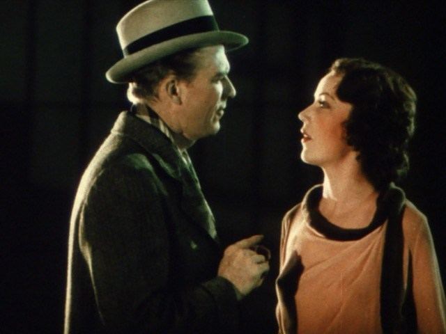 Doctor X (film) movie scenes Lee Tracy and Fay Wray meet cute 