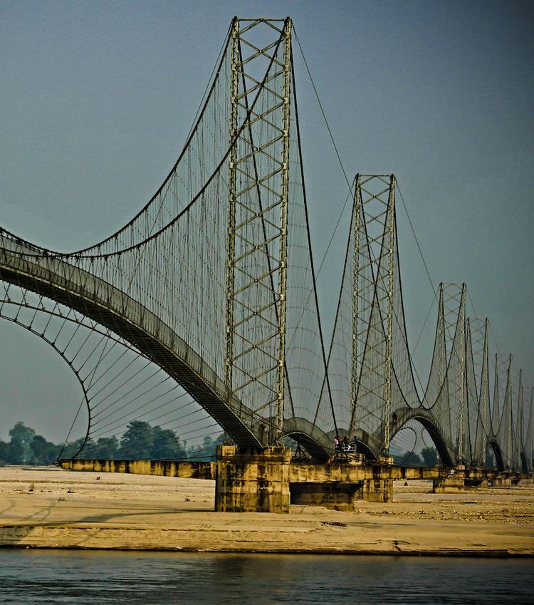 Dodhara Chandani Bridge httpsuploadwikimediaorgwikipediacommons00