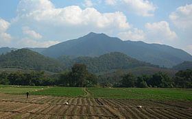 Doi Lan (Phi Pan Nam Range) httpsuploadwikimediaorgwikipediacommonsthu