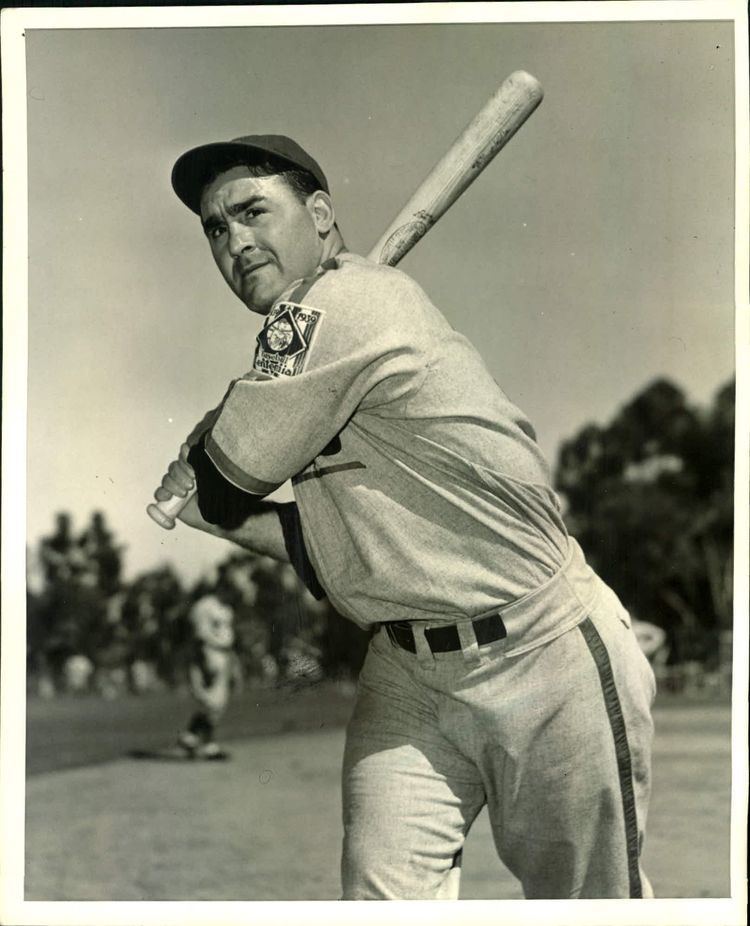 Dom Dallessandro Lot Detail 1939 Dom Dallessandro San Diego Padres PCL The