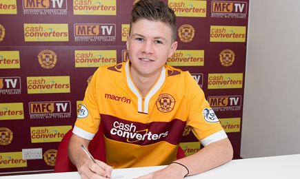 Dom Thomas Motherwell FC Dom Thomas signs new contract