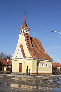 Domanín (Jindřichův Hradec District) httpsuploadwikimediaorgwikipediacommonsthu