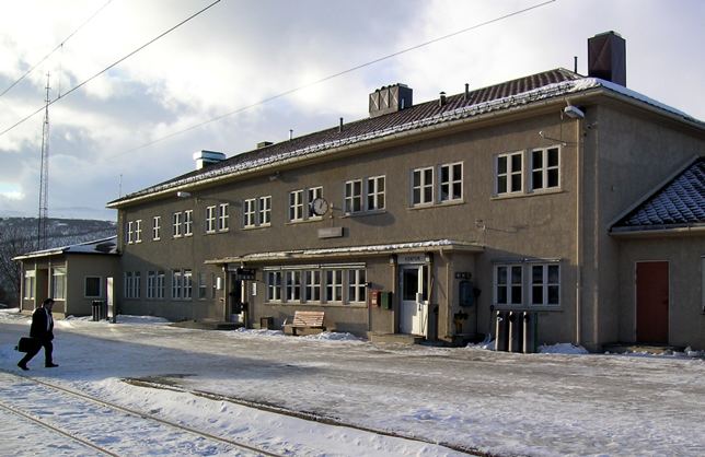 Dombås Station