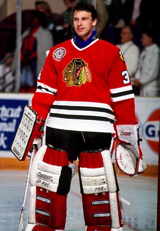 Sabres finally acquire Hawks' Hasek; Beauregard traded for coveted Czech  goaltender