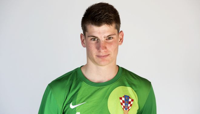 Dominik Livaković The Goalkeeper Conundrum With Pletikosa Out Who39s In