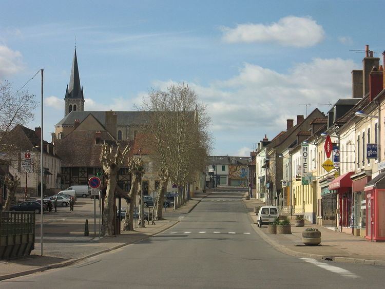 Dompierre-sur-Besbre httpsuploadwikimediaorgwikipediacommonsthu