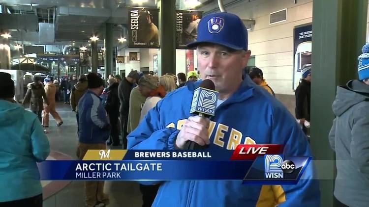 Don August Former Brewers Pitcher Don August Joins WISN 12 News Live from