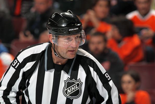 Don Henderson (linesman) NHL linesman Don Henderson had neck surgery from Dennis Wideman hit