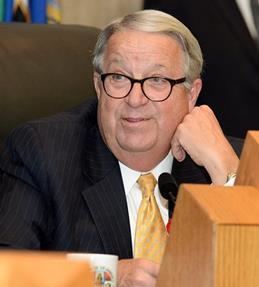 Don Knabe County bids farewell to Supervisors Michael Antonovich and Don Knabe