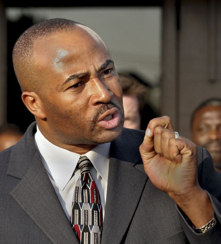Don Meredith (politician) Teen alleges twoyear affair with Senator Don Meredith Toronto Star