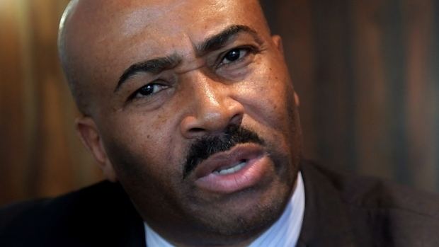 Don Meredith (politician) Senator Don Meredith dumps racism defence hires new lawyer