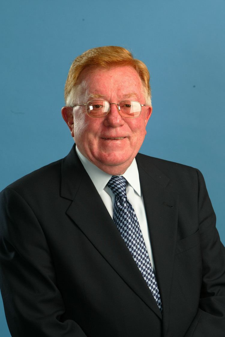 Don Panoz Dr Donald E Panoz Appointed Chairman Of The Board At
