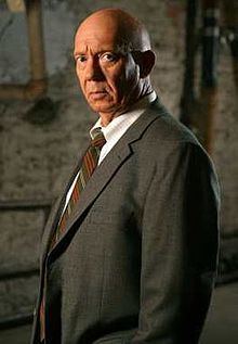 Donald Cragen httpsuploadwikimediaorgwikipediaenthumb2