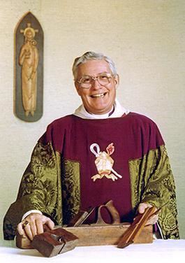 Donald Davies (bishop)