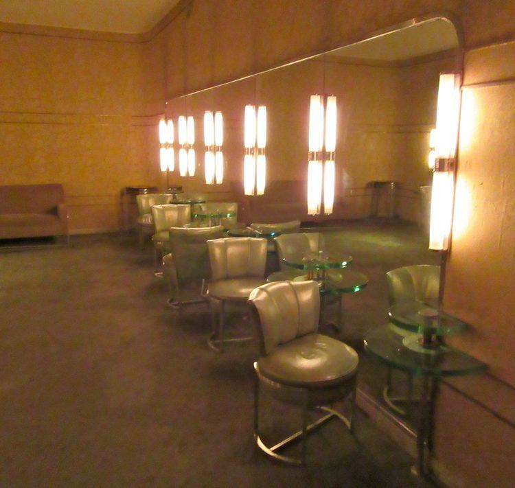 Donald Deskey Eye On Design Ladies Powder Room Seating at Radio City Music Hall