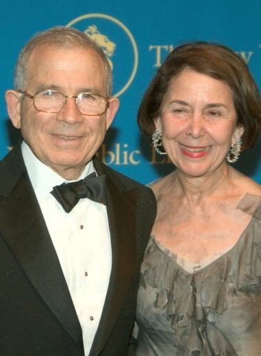 Donald Newhouse Donald Newhouse Net Worth Wiki Wife Children