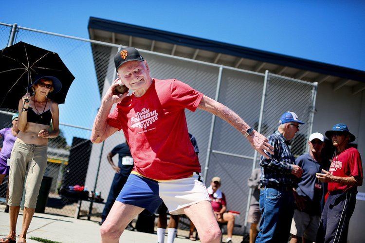 Donald Pellmann 100 Years Old 5 World Records The New York Times