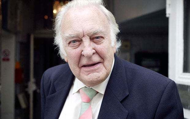 Donald Sinden Sir Donald Sinden dies at his home aged 90 Telegraph