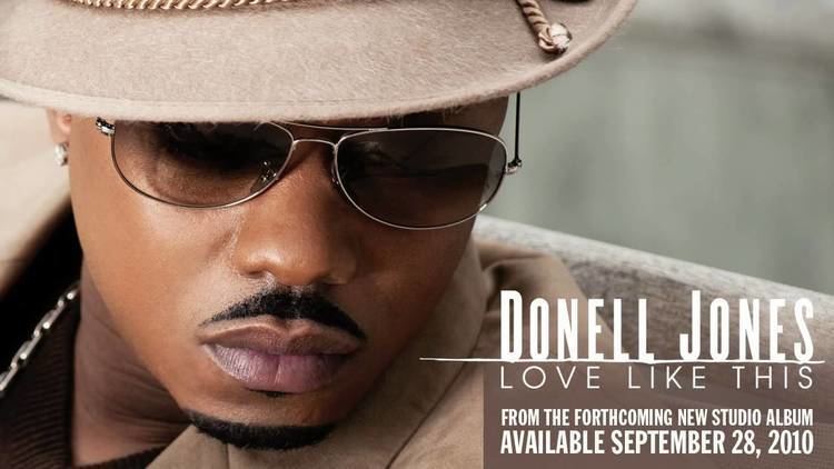 donell jones wife name