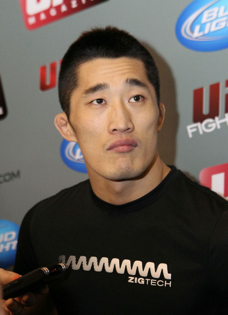 Dong Hyun Kim UFC125 Open Workouts Photo Gallery UFC Media